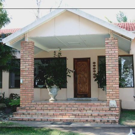 Rosegarden Guesthouse Pongola Exterior photo